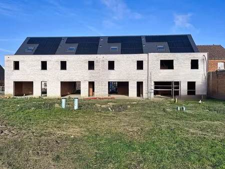 huis te koop in puurs met 5 slaapkamers