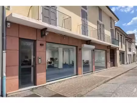 location local commercial saint-marcellin 38160 - - surface privée