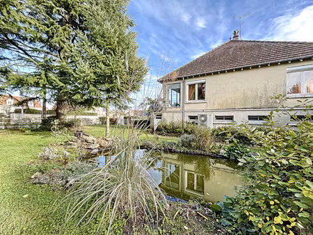 maison traditionnelle montreuil en touraine 7 pièce(s) 140 m2