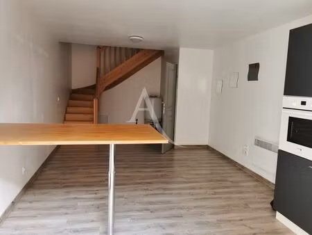 location appartement 2 pièces  48.63m²  aire