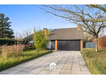 huis te koop in wevelgem met 4 slaapkamers