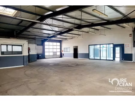 local d'activite - entrepôt a vendre
