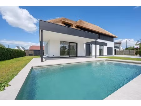 huis te koop in knokke-heist met 5 slaapkamers