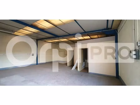 local d'activite a louer