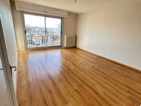 location appartement 2 pièces 55m² nantes 44300
