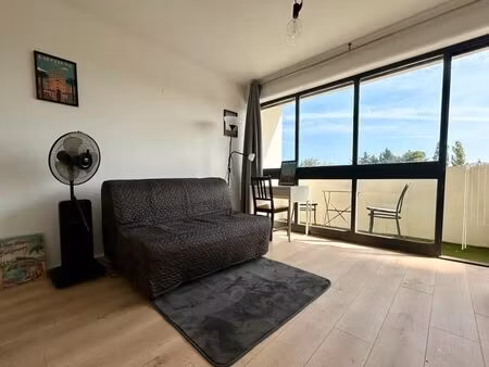 location appartement 1 pièce 18 m² à aix-en-provence (13080)