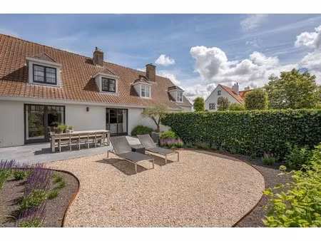 huis te koop in knokke-heist met 4 slaapkamers