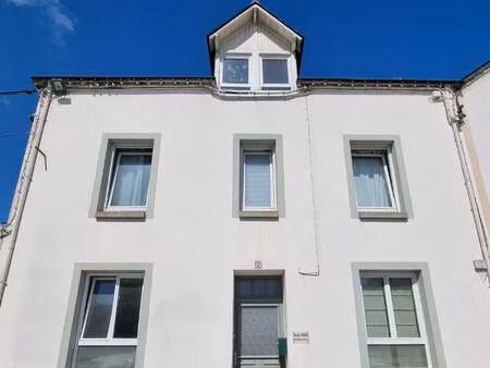 vente immeuble à pontivy centre ville (56300) : à vendre / 122m² pontivy centre ville