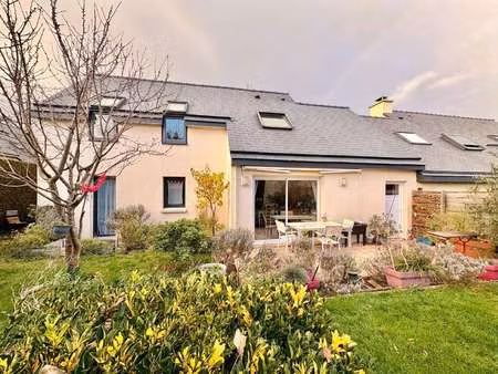 vente maison à vern-sur-seiche (35770) : à vendre / 101m² vern-sur-seiche