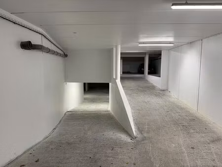 location appartement 1 pièces reims 51100 - 80 € - surface privée