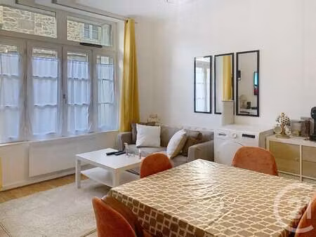location appartement 2 pièces à dinan (22100) : à louer 2 pièces / 37m² dinan