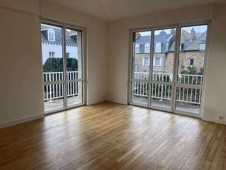 location appartement 4 pièces à saint-malo (35400) : à louer 4 pièces / 78m² saint-malo