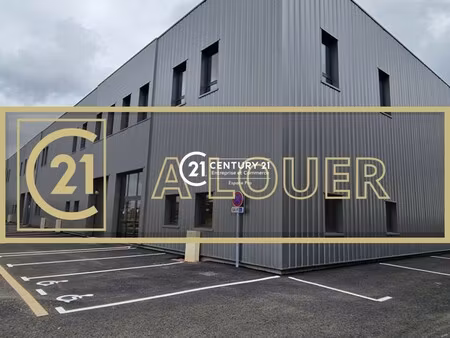 location local commercial