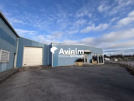 location local commercial