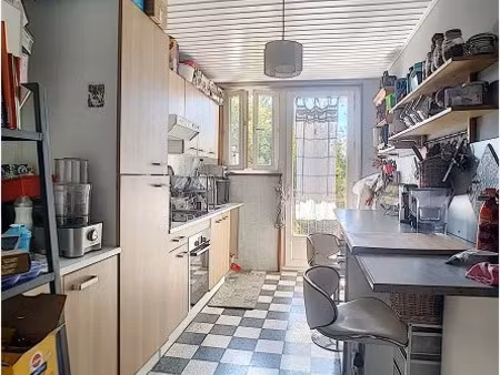 location appartement 94 m² à beziers (34500)  655 €