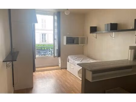appartement paris 11 16.15 m² t-1 à vendre  178 000 €