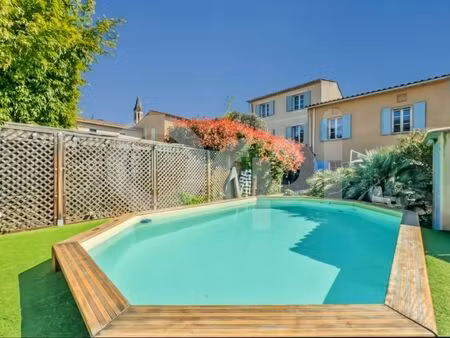 location maison 5 pièces 107 m² à collobrières (83610)