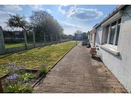 ensemble immobilier situé entre arras-douai-cambrai