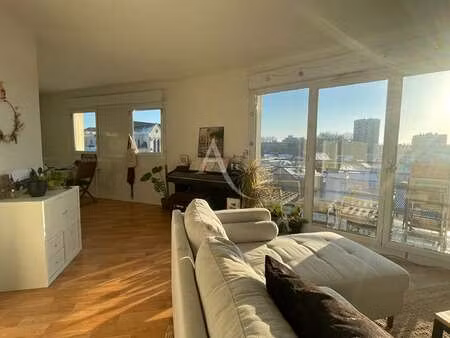 location appartement 2 pièces à angers deux croix banchais (49000) : à louer 2 pièces / 55