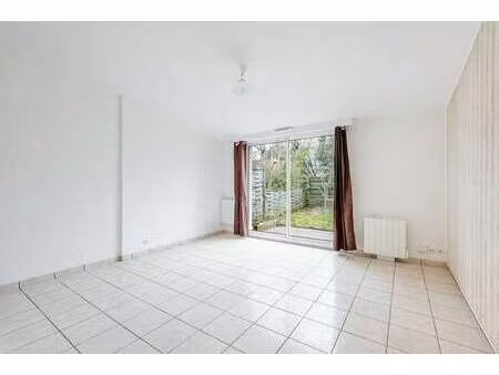 location maison à nantes saint-donatien (44000) : à louer / 35m² nantes saint-donatien