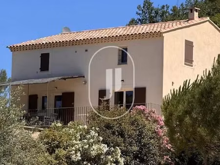 vente villa 126 m² à apt (84400)  895 000 €