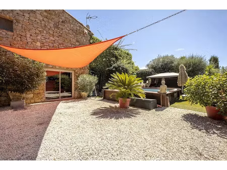 vente villa 4 pièces 157 m² à antibes (06600)  1 250 000 €