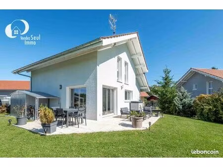 maison 6 pièces 128 m²