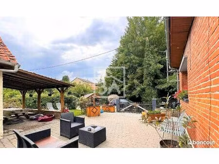 maison 7 pièces 150 m²