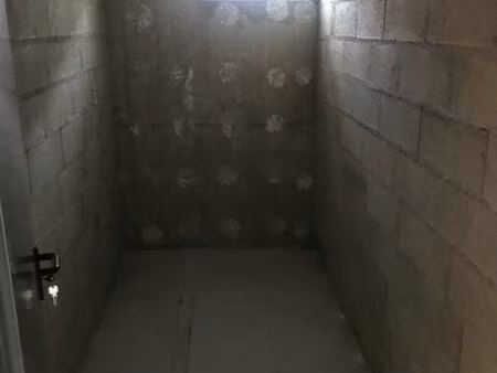 cave à louer secteur vésone