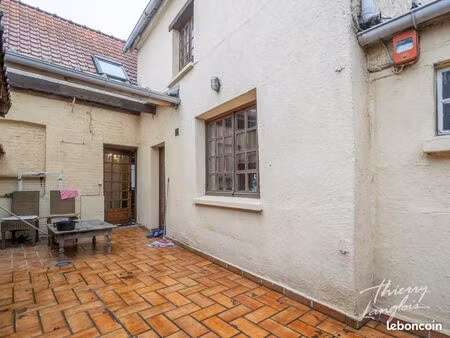 maison 5 pièces 93 m²