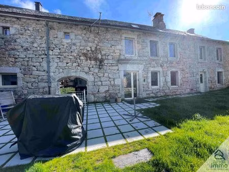 propriété 14 pièces 593 m²