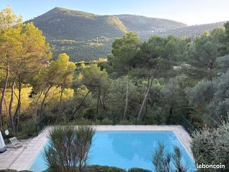 vente duplex refait à neuf 140 m2 à tourrette-levens