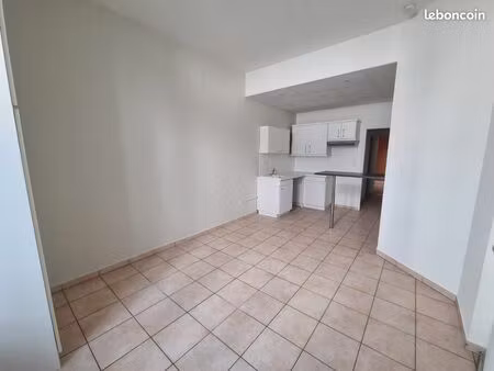 appartement t2 avec cave / valence centre
