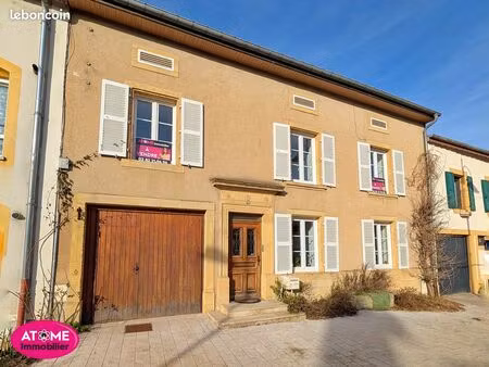 maison 9 pièces 273 m²