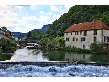 maison 8 pièces 220 m²