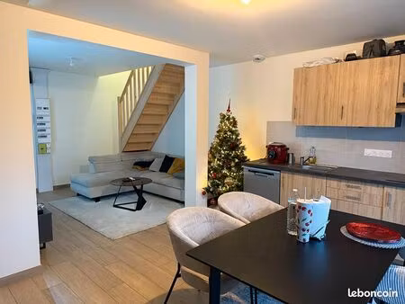 appartement 3 pièces 65 m²