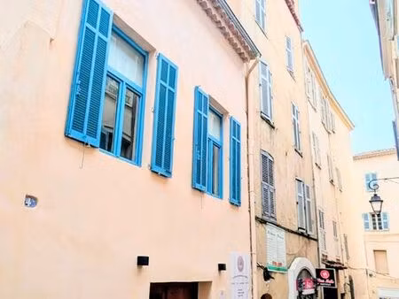 ensemble immobilier centre-ville