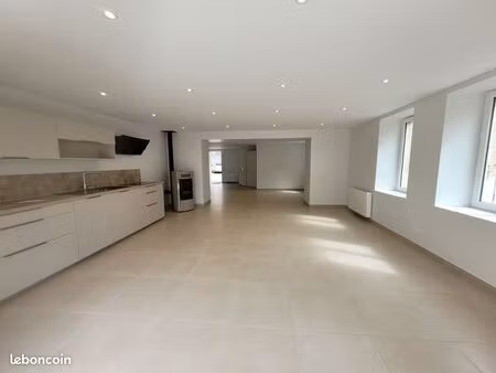 maison 5 pièces 148 m²