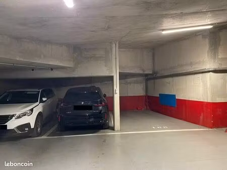 location place de parking