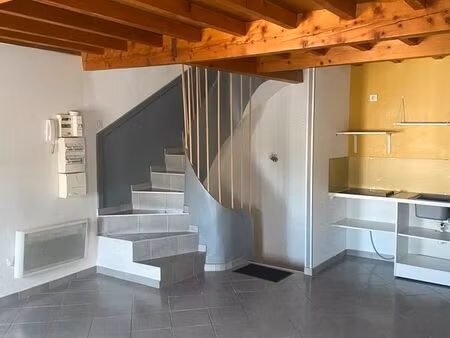 f2 meublé duplex canet