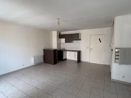 la trinité - t2 - 2 stationnements privatifs