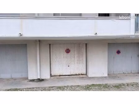 grand garage 23m2 - palavas