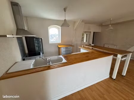 duplex t5 centre. rue du lycée. dijon