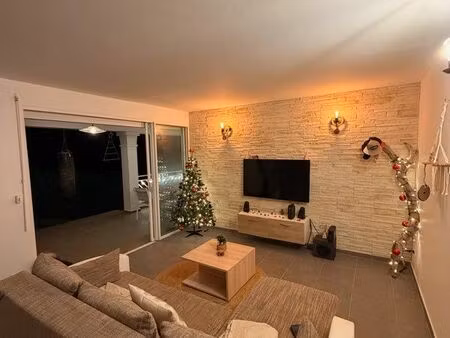 grand t3 rénové avec terrasse  jardin privatif et parkings – quartier jambette / beauséjou