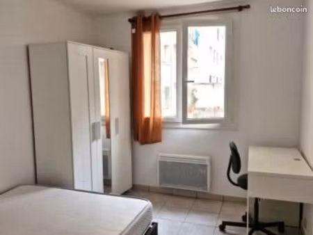 chambre 3 pièces 49 m²
