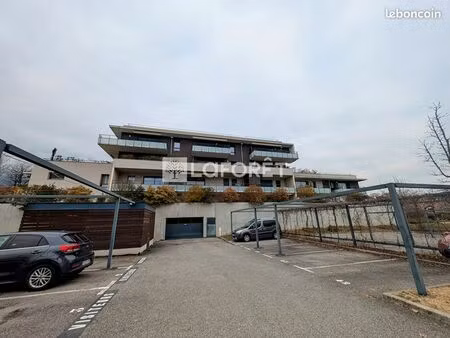 appartement 2 pièces 51 m²