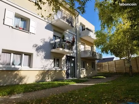 appartement 3 pièces 63 m²