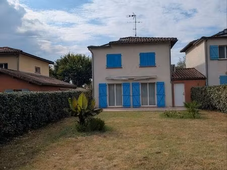 maison t4 meublée avec jardin et garage – labastide-saint-pierre – 895 cc