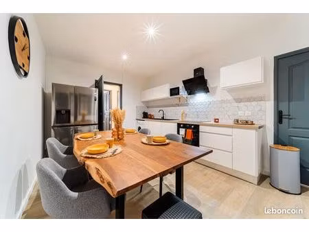 loue maison entièrement meublée