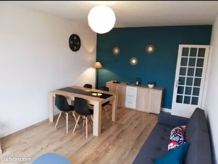 location agréable t2 meublé proche centre ville
